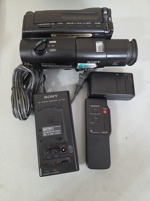 Sony CCD-TR94 8mm Video Camera Recorder With Battery Charger And Remote Tested 