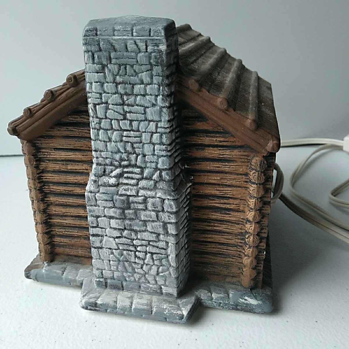 Vintage Byron Molds 1985 Ceramic Log Cabin House Village Family Rare Light Up 