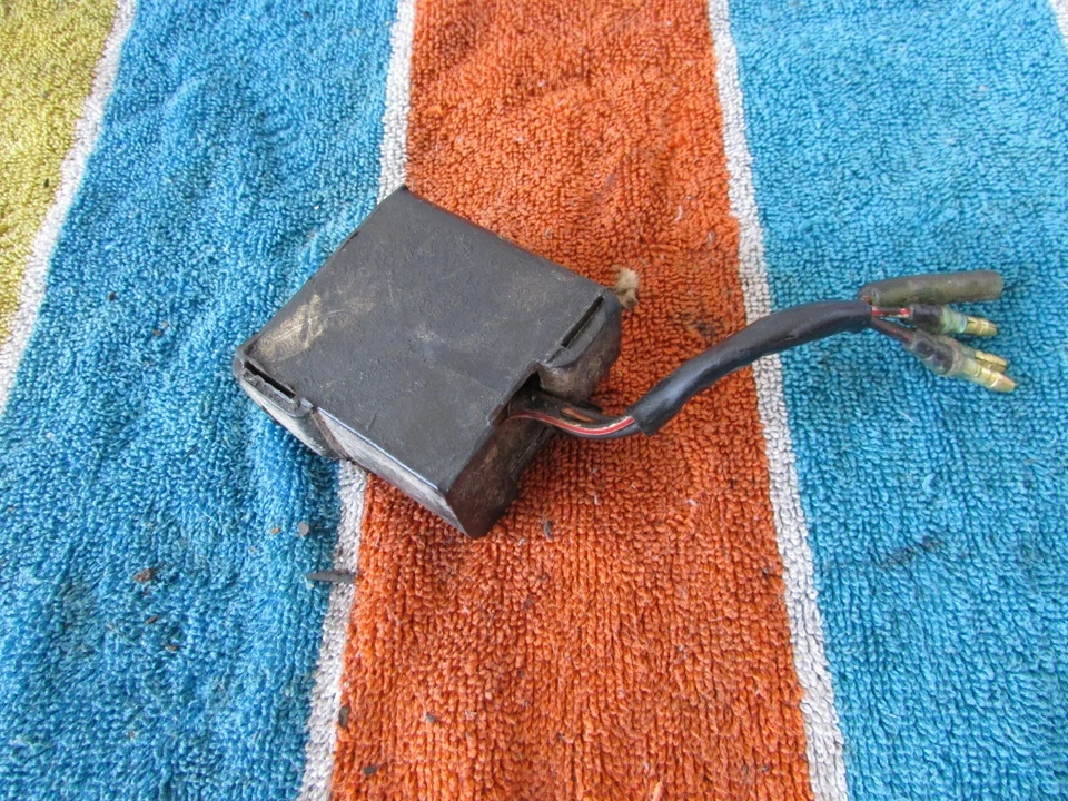 1996 Yamaha RT180 CDI ECU ignição de computador - Imagem 3 de 3