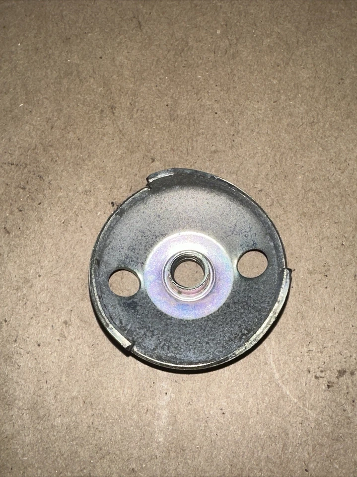 Shindaiwa T242 Cortadora de Cuerdas Taza de Arranque Fabricante de Equipo Original  Foto 4 de 4