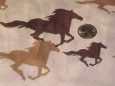 CABALLOS CORRIENDO MUSTANGS TELA FRANELA GR8 4 EDREDONES Y PROYECTOS ARTESANALES 1 YARDA