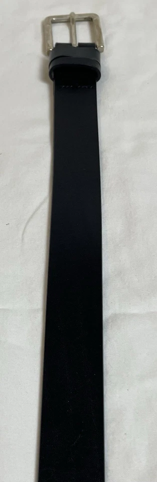 Cinturón de cuero negro para mujer H&M talla M/L hebilla plateada hecho en Suecia Foto 4 de 4