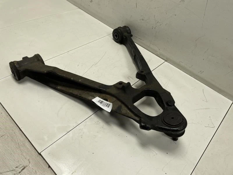 Chevrolet Suburban 1500 2012 pasajero delantero derecho brazo de control inferior OEM+ Foto 3 de 4