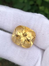 22.35 Carat Gorgeous Cushion Cut Citrine from Brazil for Jewellery