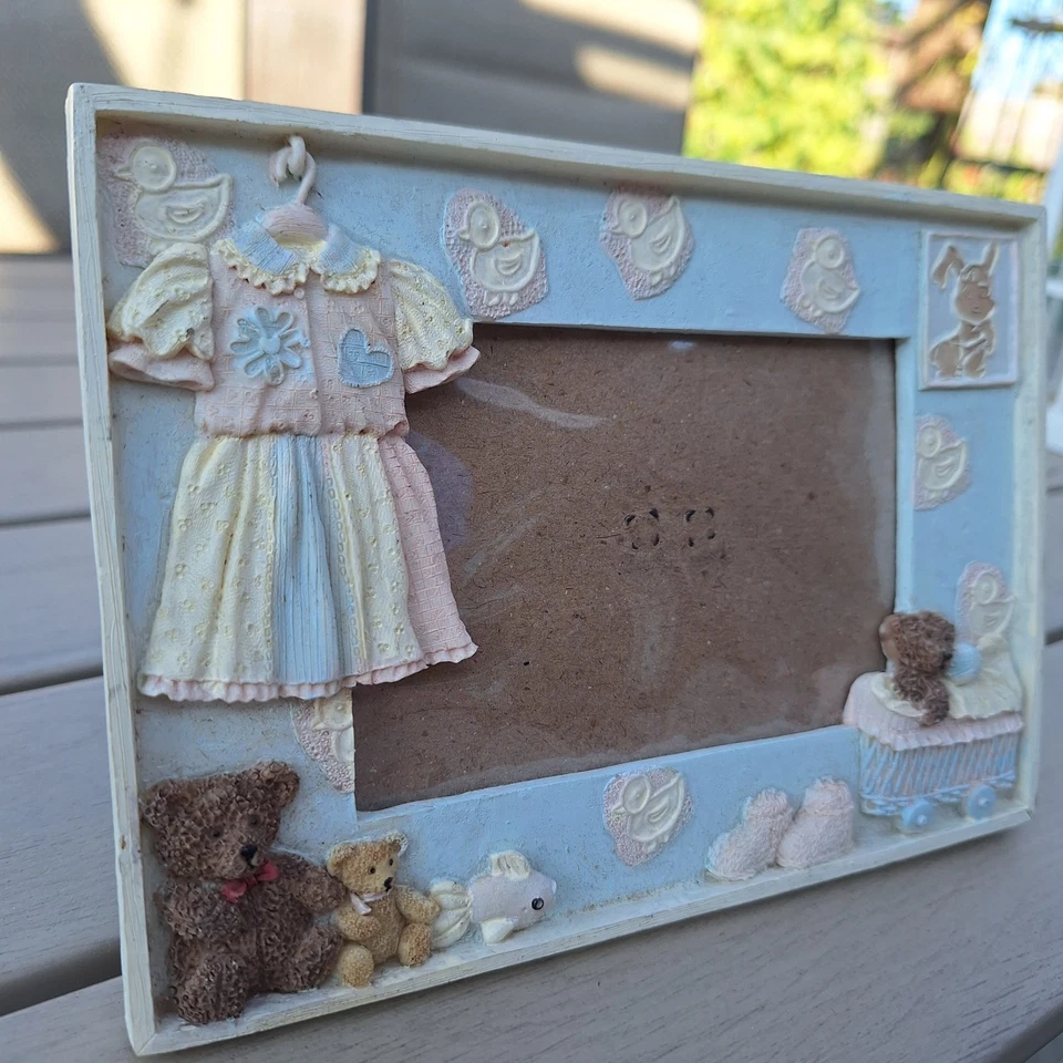 Marco de fotos de bebé 7x5 resina oso de peluche decoración de guardería se adapta a fotos de 4x6 de colección Foto 3 de 4