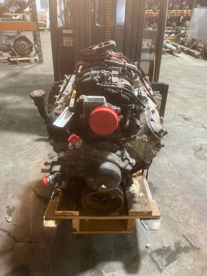 Used Engine Complete Assembly fits: 2007 Chevrolet Silverado 2500 pickup 6.0L VI - Image 4 of 4