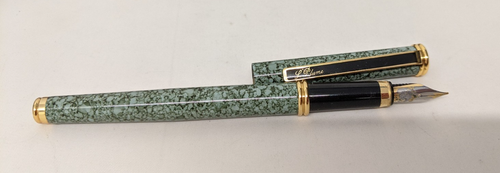 L'Plume Green Marble Effect Fountain Pen Medium Nib Case - Picture 6 of 14
