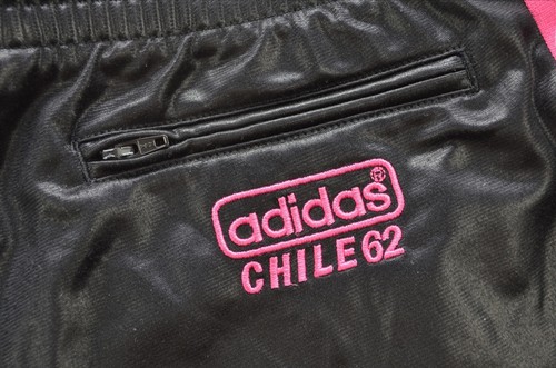 Adidas Originals Chile 62 Shiny Satin Shorts Black Womens Size 38 - Picture 4 of 9