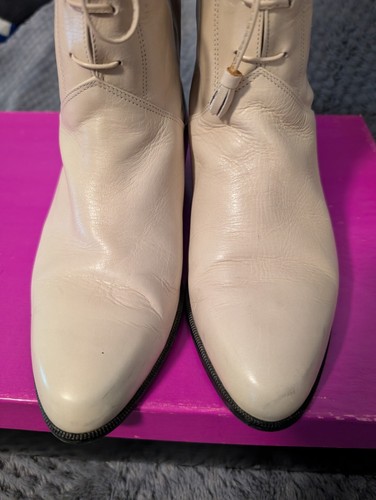 Women's Liz Claiborne Cream Colored Chester Tall Pull-On Riding Boots Size 7M - Picture 3 of 10