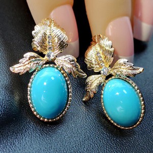 Authentic Retro Gold Plated Leaf Shape Drop Big Turquoise Stone Beads Stud Earring Jewelry
