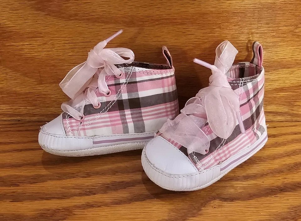 Prewalking 鞋 婴儿 尺码 1 靴子 & 2 鞋 非常接近 尺寸 S Wonder/Koala — 第 2/4 张图片