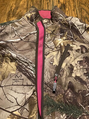 Women's Realtree Camo Soft Shell Jacket Lined Size Med. (38-40
