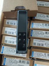 New Genuine Omron Temperature Controller E5DC-RX2ASM-800