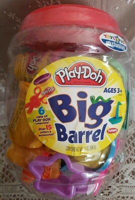 Playdoh Big Barrel Toys R Us Exclusive Cans +Over 15 Cutters  Accessories New