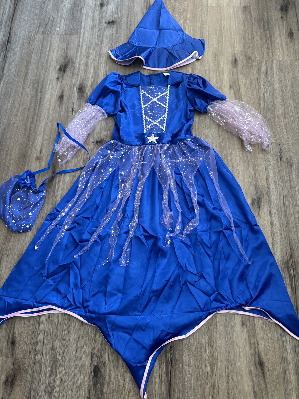 Picture 4 of 12