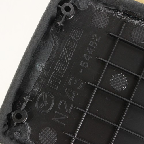 MAZDA Genuine 'RHD Miata ROADSTER ND5RE CENTER CONSOLE LID Alcantara N243-V1-190 - Picture 11 of 12