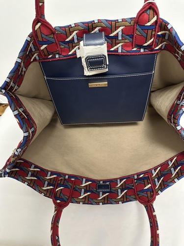 Tory Burch Ella Circular Knit Tote - Picture 13 of 18