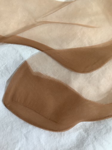 VTG Sheer Garter Stockings Full Fashioned Flat Knit Irregular Beige Cuban 9 1/2 - Picture 12 of 13