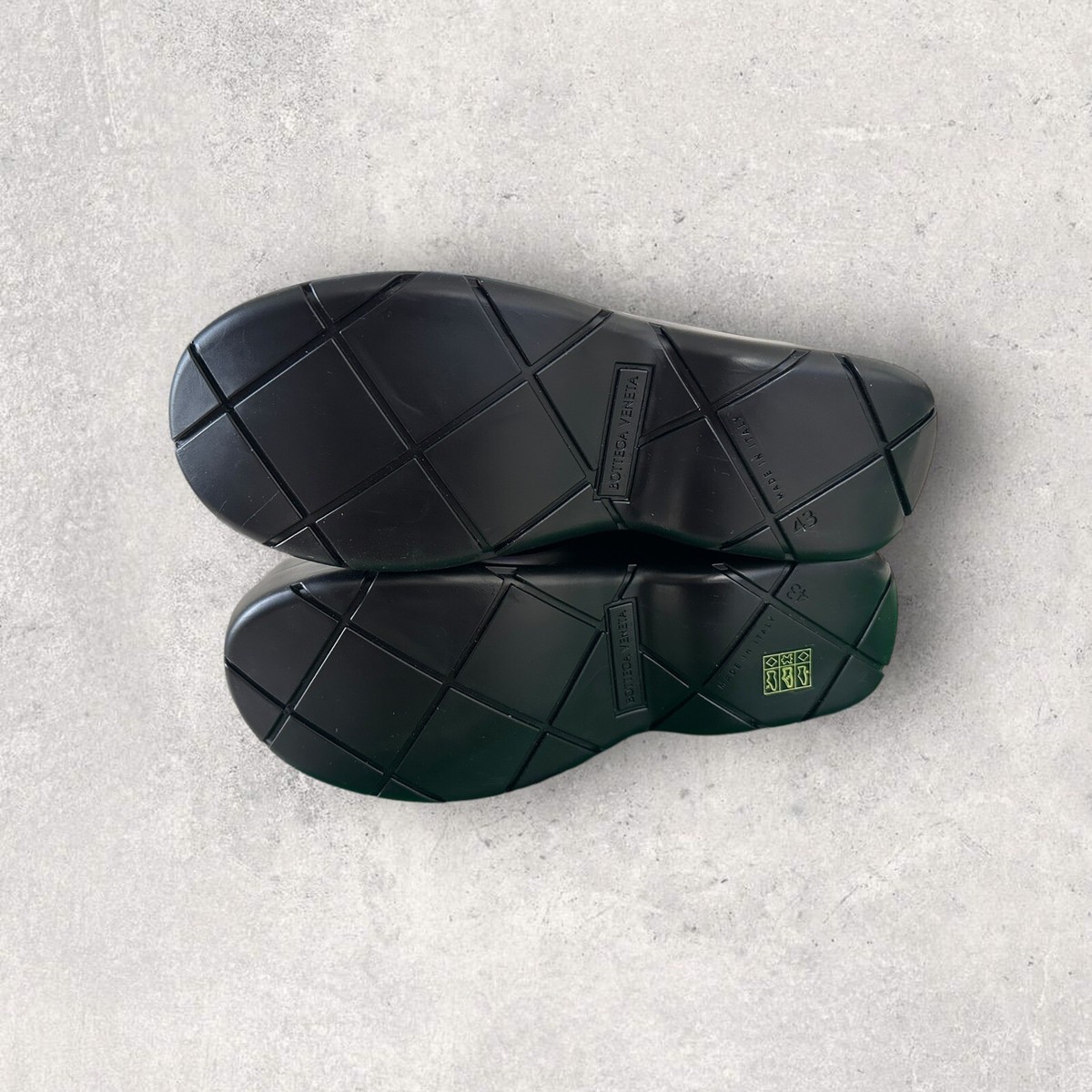 Bottega Veneta Puddle Shearling Boots, US Mens 10, NIB, Retail