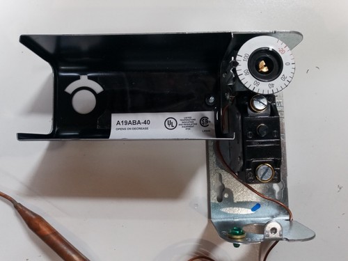 Régulateur De Température Johnson Controls A19ABC-24C – Neuf Sous Emballage D’origine