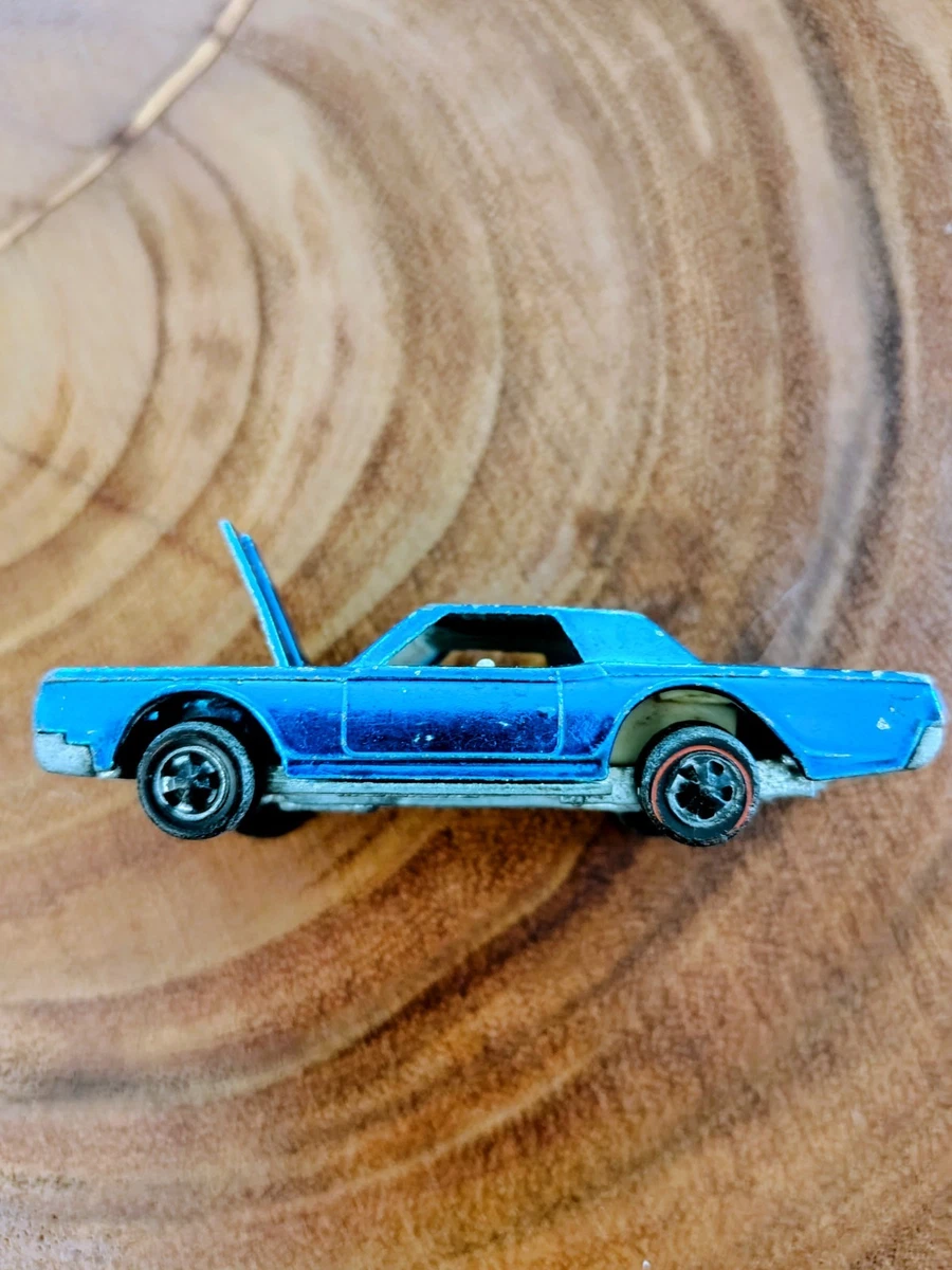 Hot Wheels Blue 1968 Vehicle Year Vintage Manufacture Diecast Cars