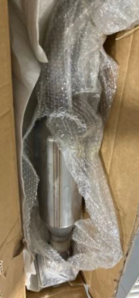 Convertidor catalítico - Dodge Grand Garavan Chrysler Town & Country Voyager Foto 3 de 3