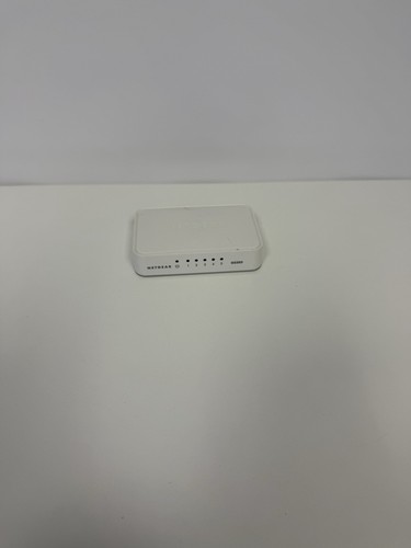 Netgear GS205v2 Gigabit Ethernet Switch 5-Port Unmanaged High-Speed Networking