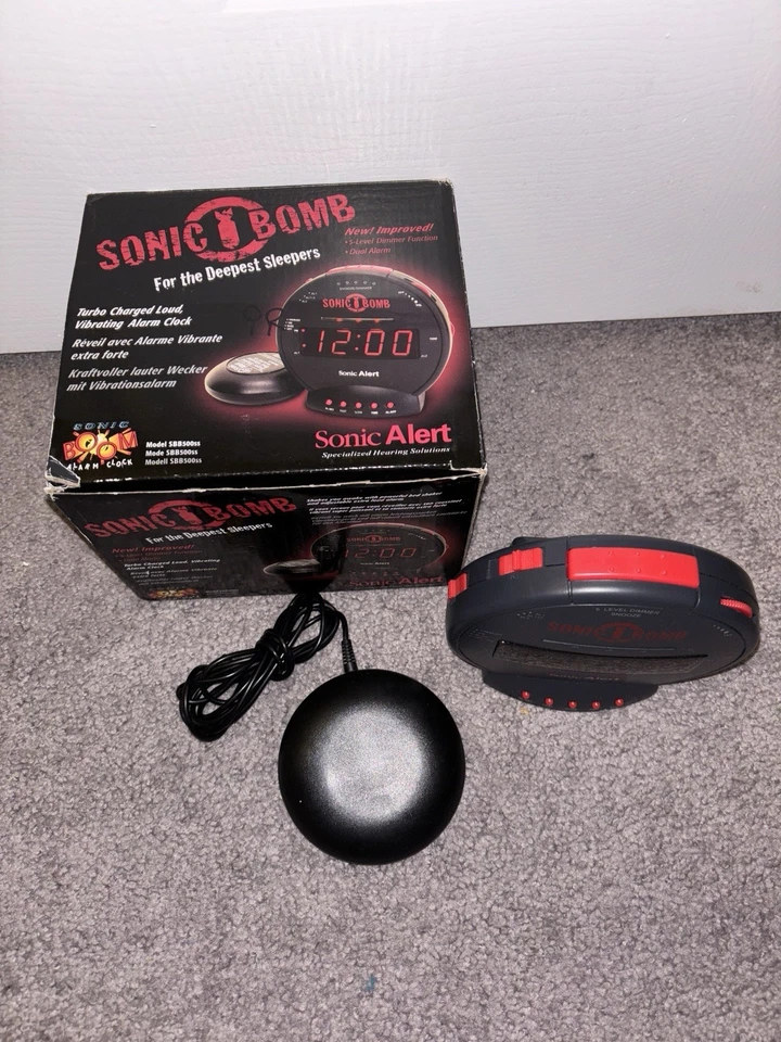 Reloj despertador Sonic Alert Sonic Bomb doble extra fuerte con agitador de cama negro sueño Foto 2 de 4