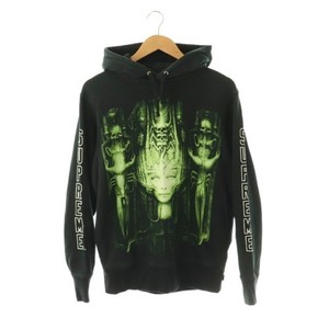 HR Giger Supreme | eBay