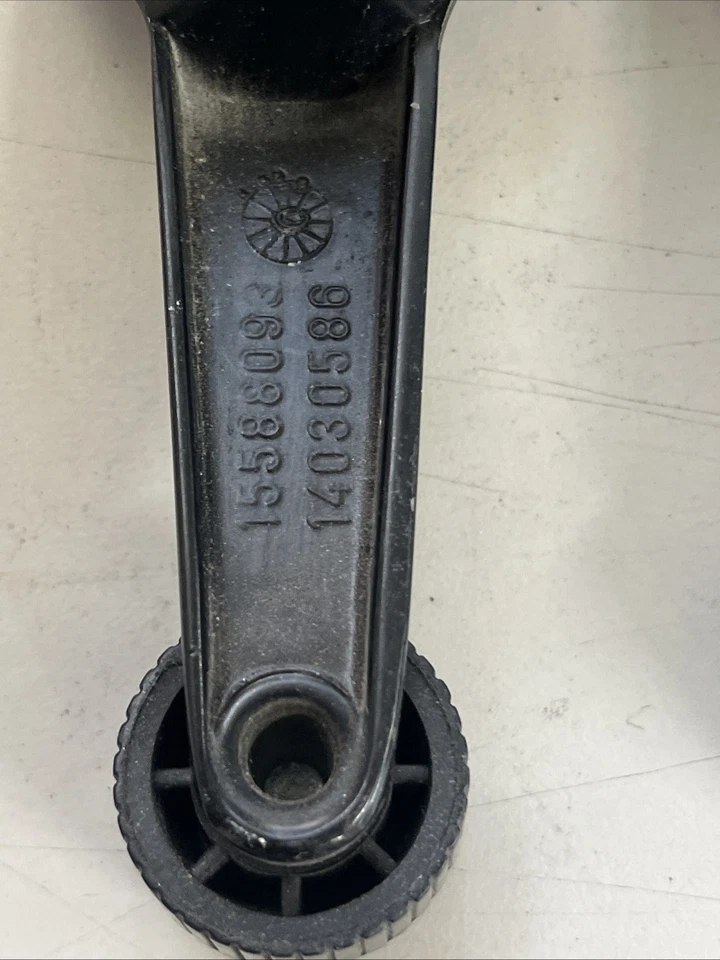 1985-2005 GMC Safari & Astro Factory OEM conjunto de manivela de janela preto 15588093 - Imagem 3 de 4