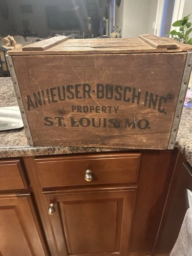 Vintage Anheuser Busch Budweiser 1876-1976 Centenial Wood Beer Crate St Louis MO