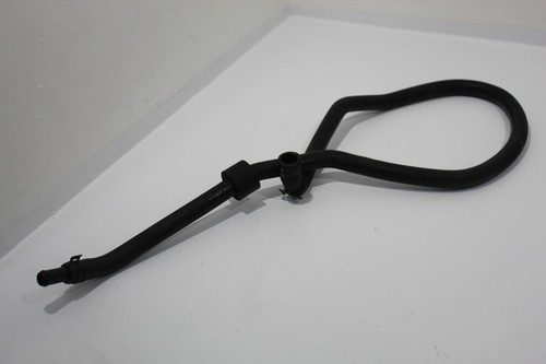 VW Touareg 7L 3.0TDi Coolant Hose Pipe to Oil Cooler 7L6121058AH
