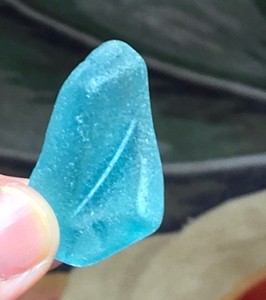 Beach-Sea-Glass-Aqua-Turquoise-Genuine-Hawaii-Surf-Tumbled-Jewelry-Quality