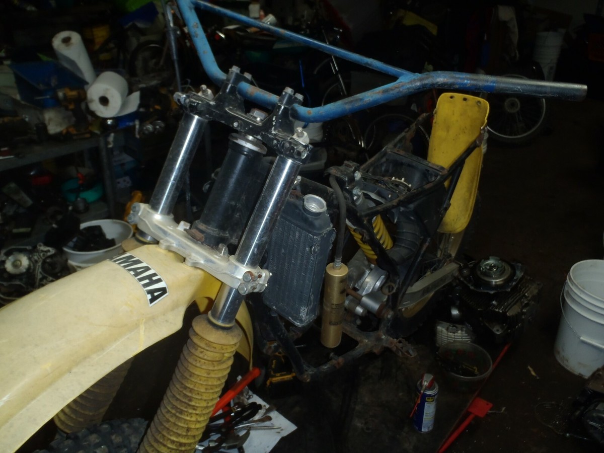 hichamiページ Kawasaki Motorcycle 2019 OEM Parts Diagram for SWINGARM