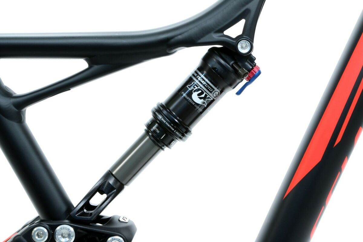 2016 Specialized Stumpjumper FSR Comp 650b 27.5 2016 Specialized Stumpjumper FSR Comp 650b 27.5