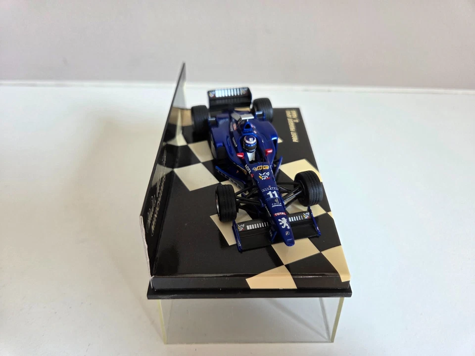 Minichamps 1/43 Prost Peugeot AP01 O. Panis - 1998 - 430980011 - Immagine 2 di 4