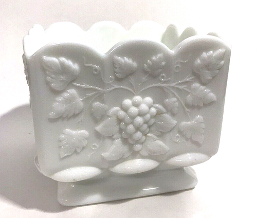 Milk Glass Footed Square Planter Bowl Grape Design Vintage Westmoreland - Picture 3 of 8