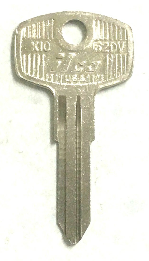 10-Pack Datsun Nissan Automotive Key Blanks – X10 Style, Fits Multiple Years, Nickel Or Brass