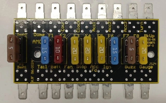 NUEVOS paneles de fusibles de repuesto directo AMC 1967~69, 1970~73 y 1974~77 Foto 2 de 4