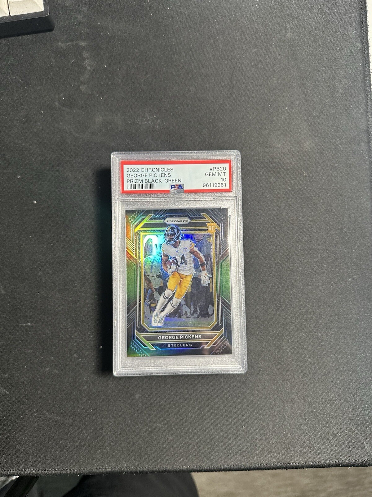 2022 Chronicles - George Pickens Prizm Black-Green -49 PSA 10