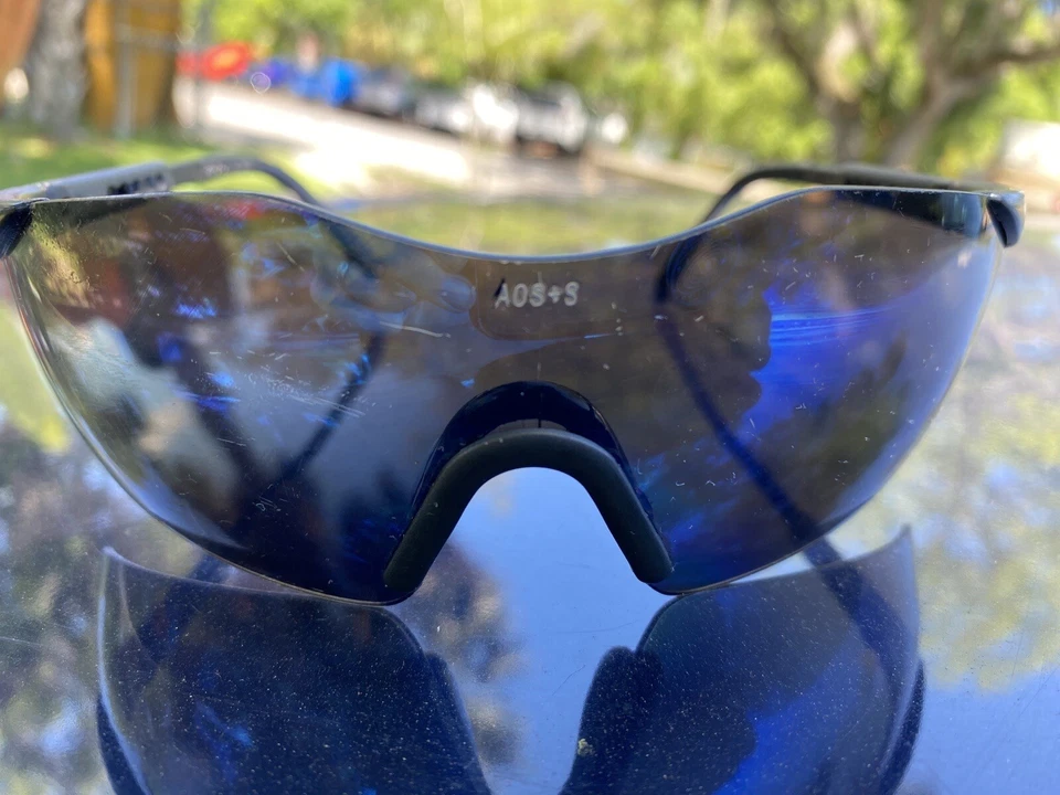 GAFAS DE SOL DE COLECCIÓN AUTÉNTICAS AOS Z87+ SHIELD | ROPA ACTIVA Y DE SEGURIDAD Ajustables Foto 3 de 4
