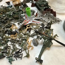 True Heroes Military Forces 235 Piece Toy Soldiers Set with Tanks Helicopter