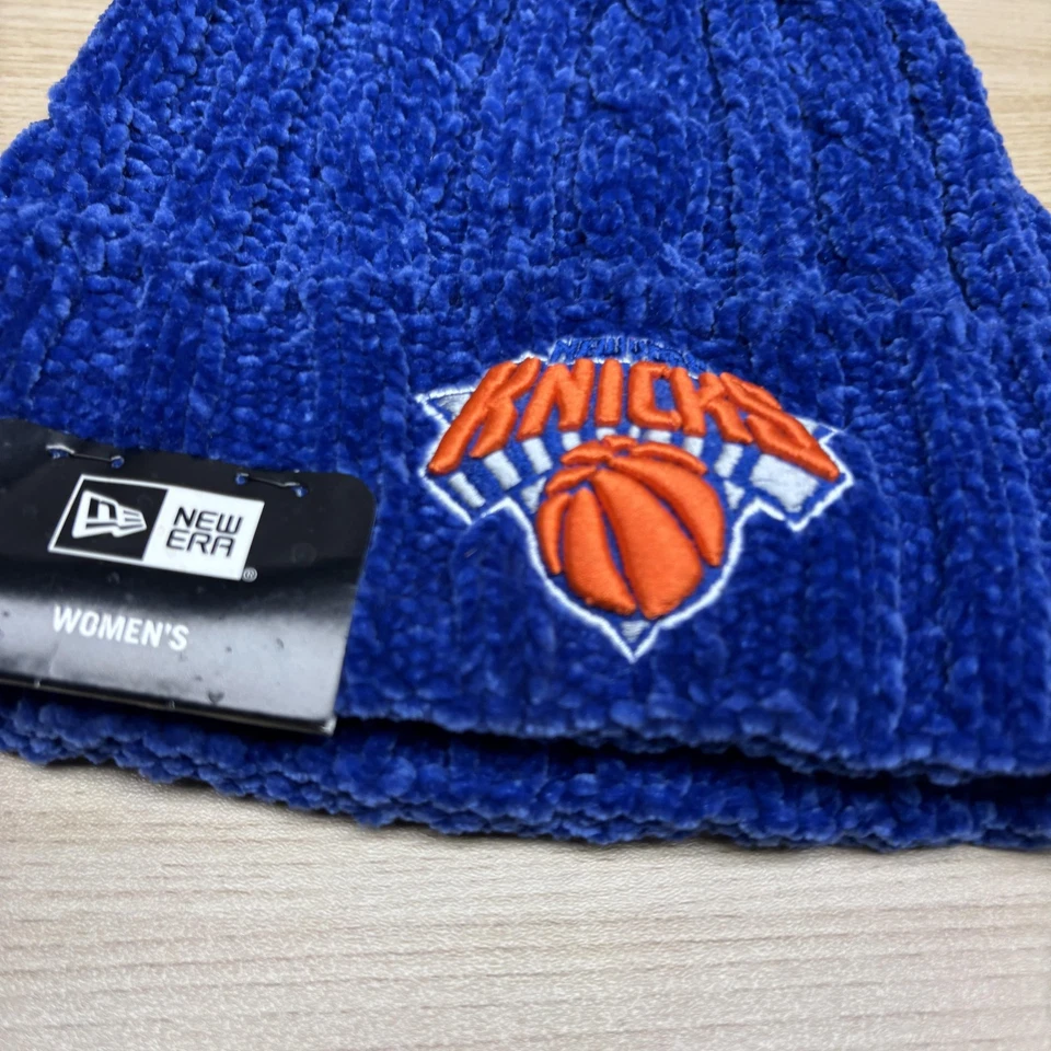 New York Knicks Hat Beanie Womens One Size Blue NBA Basketball Knit New Era - Image 2 of 4