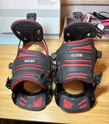 Flow Eleven Rear-Entry Snowboard Bindings Size XL Red/Black Unisex Adults