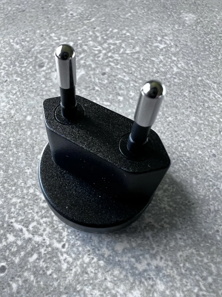 Parrot AR Drone 2.0 charger adapters - Image 3 of 4