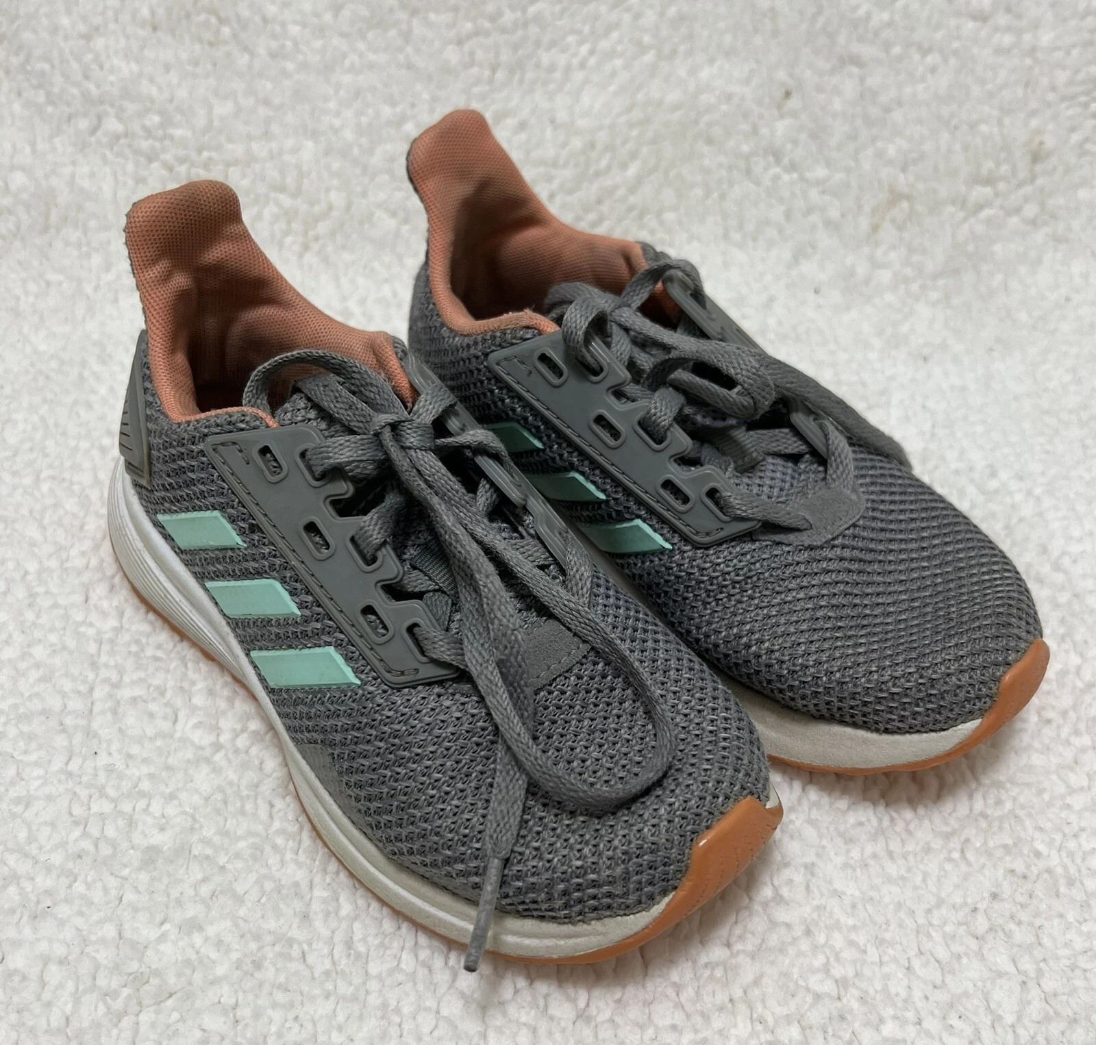 Sneakers da ragazza Adidas taglia 11 grigie Duramo 9 con lacci top basso cloudfoam BB7063