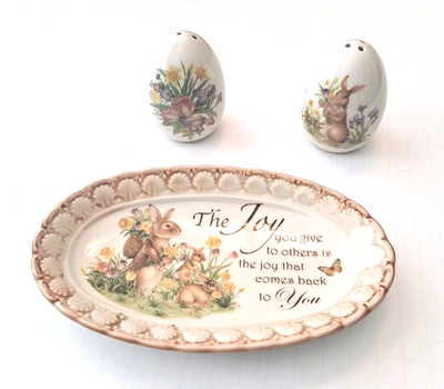Cracker Barrel Easter Traditions Oval Easter Bunny Plate, Salt & Pepper Lot