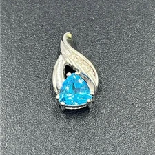 FTH Trillion Cut Blue Topaz & Diamond Estate Pendant 10kWhite Gold 1.8 Grams