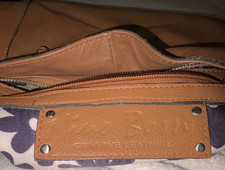 Nino Bossi Hobo Shoulder Bag SilverZip Floral Lined Pockets Women Leather. Italy