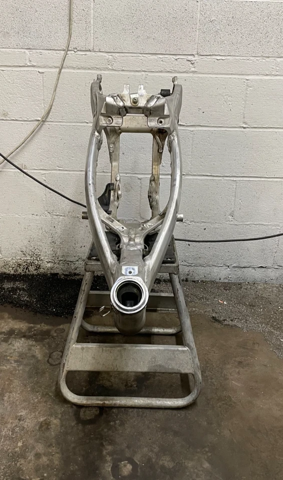 Suzuki Rmz450 2018 cuadro Chassi r0984 Foto 3 de 4